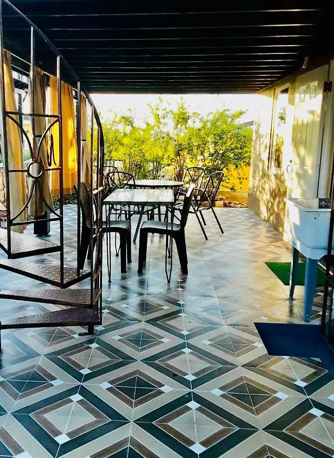 L&V Paradise Vacation Home With Pool And Gym Florence Hall Jamaica
